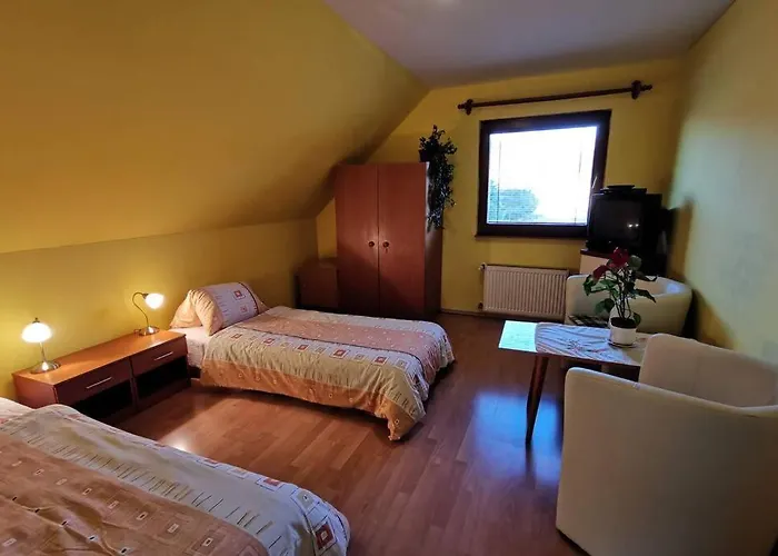 Adrianka Lejlighed *